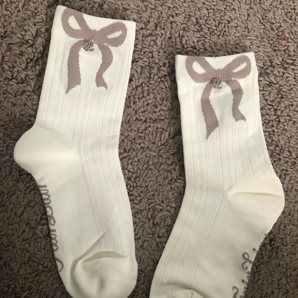 Women's Fair Lair Cream Crew Socks with Taupe Bow Accent